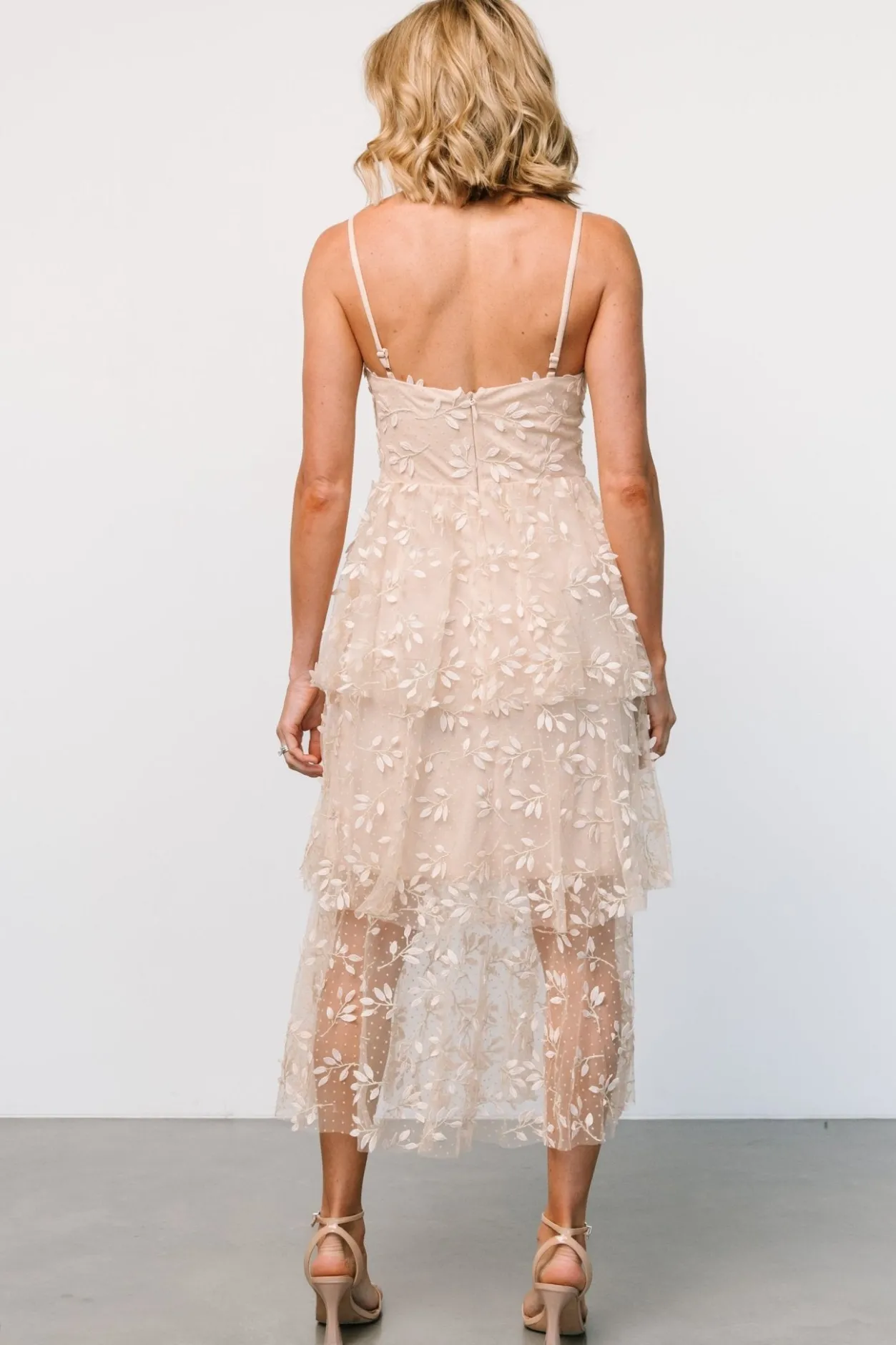 Hot Baltic Born Anavi Tiered Midi Dress | Champagne