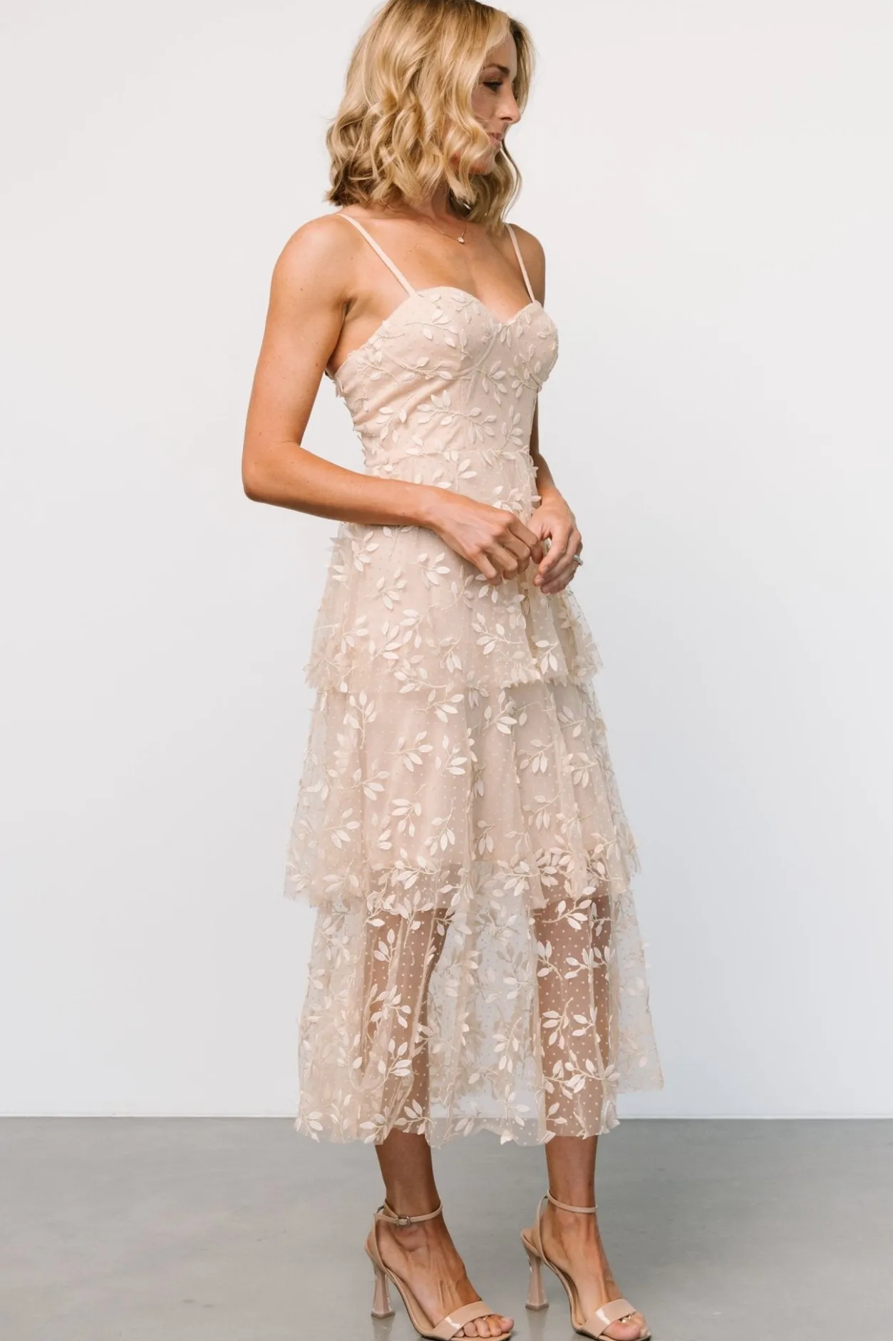 Hot Baltic Born Anavi Tiered Midi Dress | Champagne