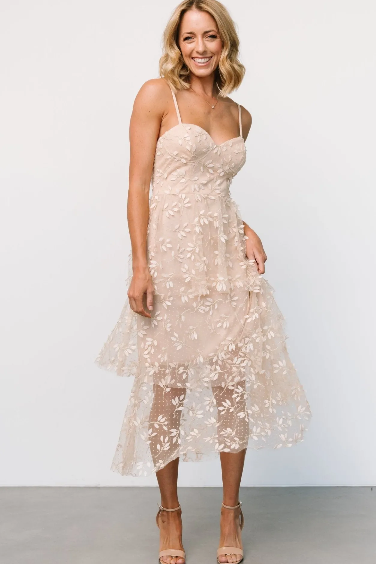 Hot Baltic Born Anavi Tiered Midi Dress | Champagne