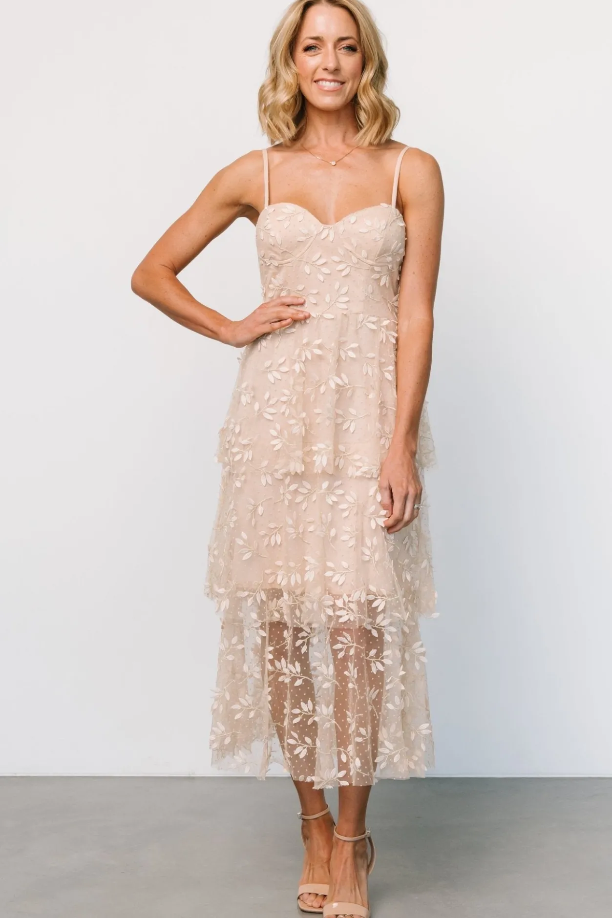 Hot Baltic Born Anavi Tiered Midi Dress | Champagne
