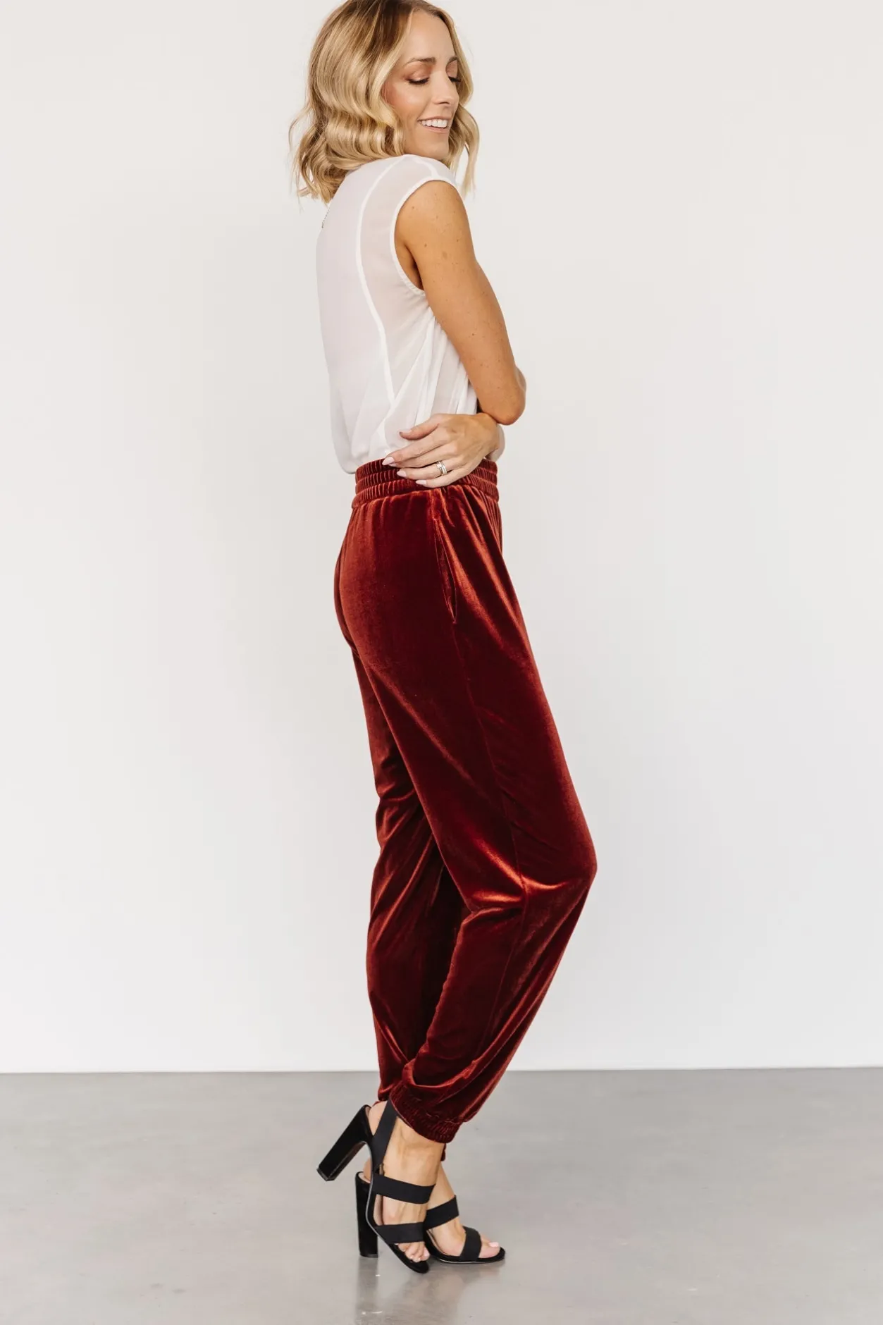 Online Baltic Born Archie Velvet Jogger Pants | Cinnamon