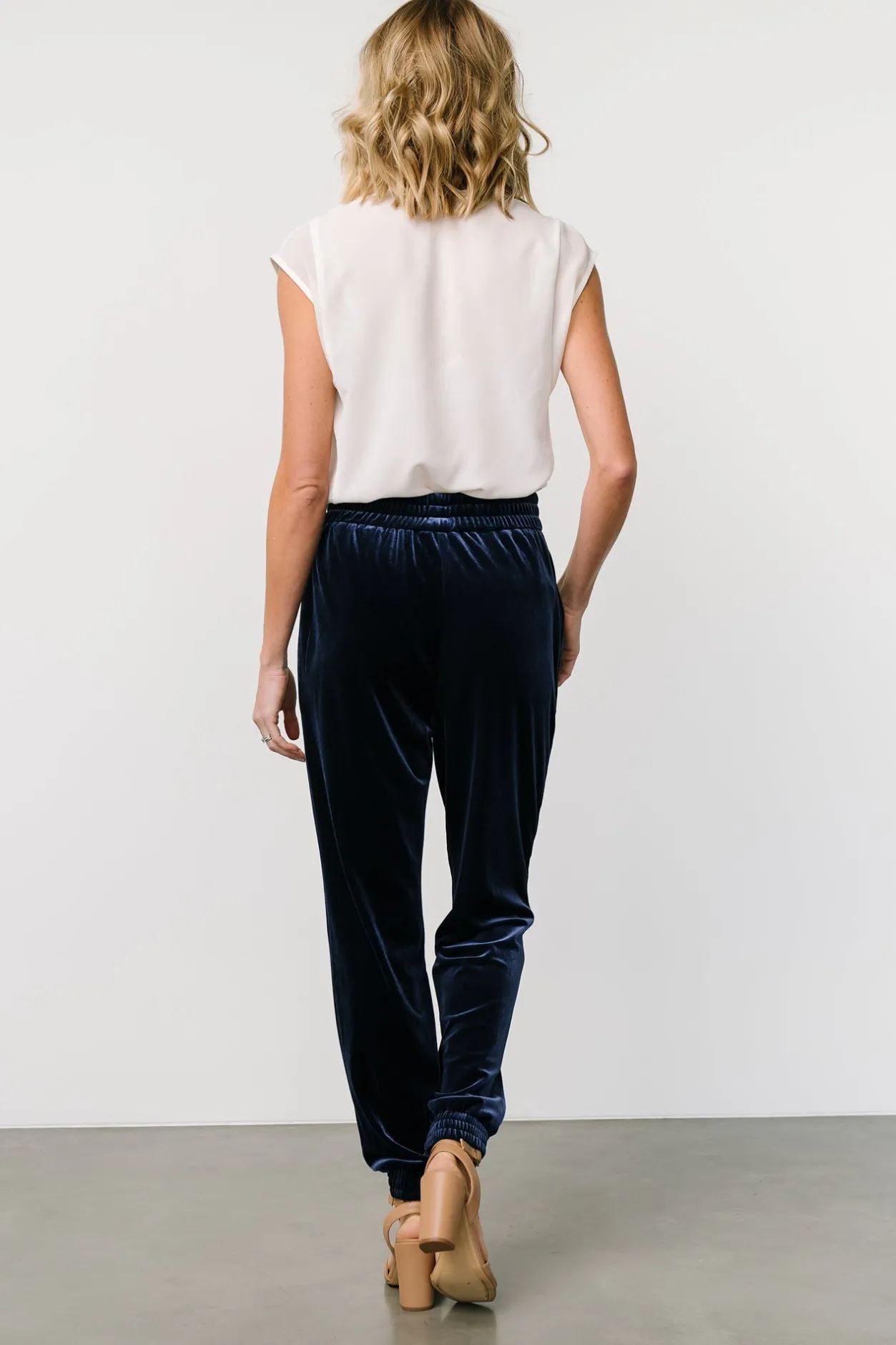 Outlet Baltic Born Archie Velvet Jogger Pants | Peacock