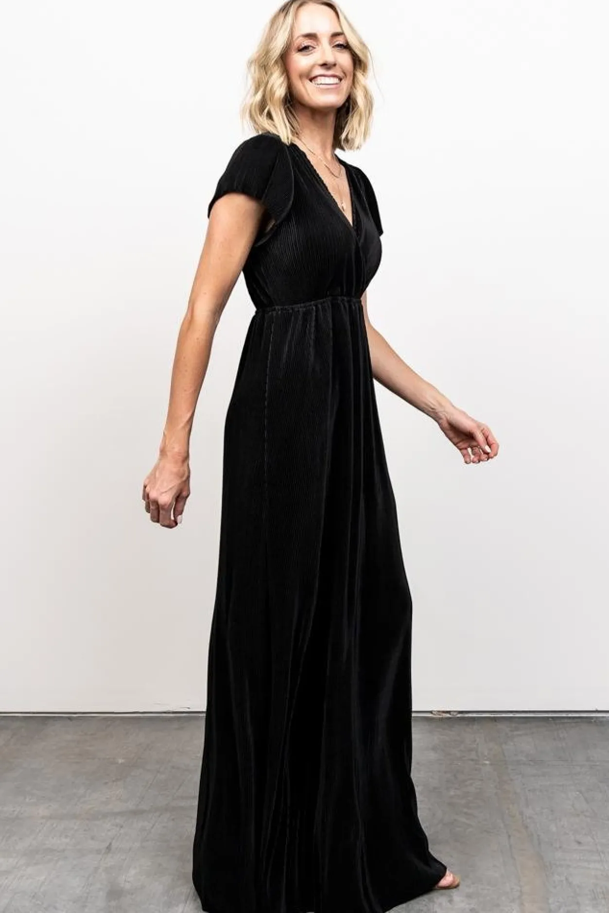Outlet Baltic Born Athena Pleated Maxi Dress | Black