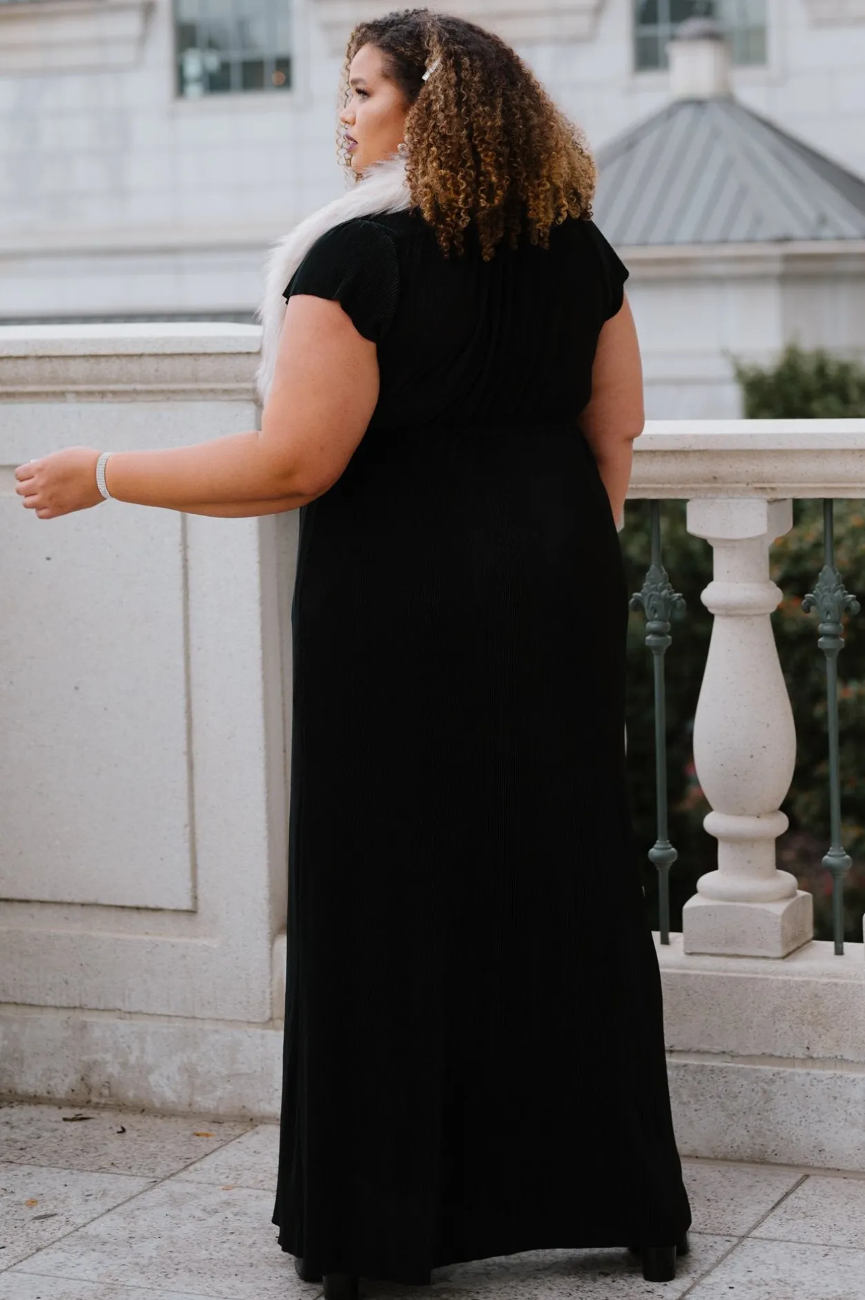 Outlet Baltic Born Athena Pleated Maxi Dress | Black