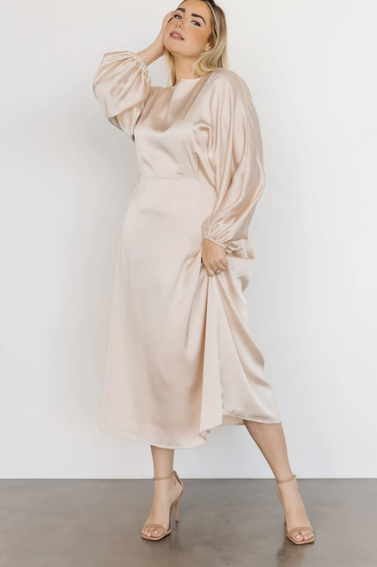 Outlet Baltic Born Balta Satin Midi Dress | Champagne