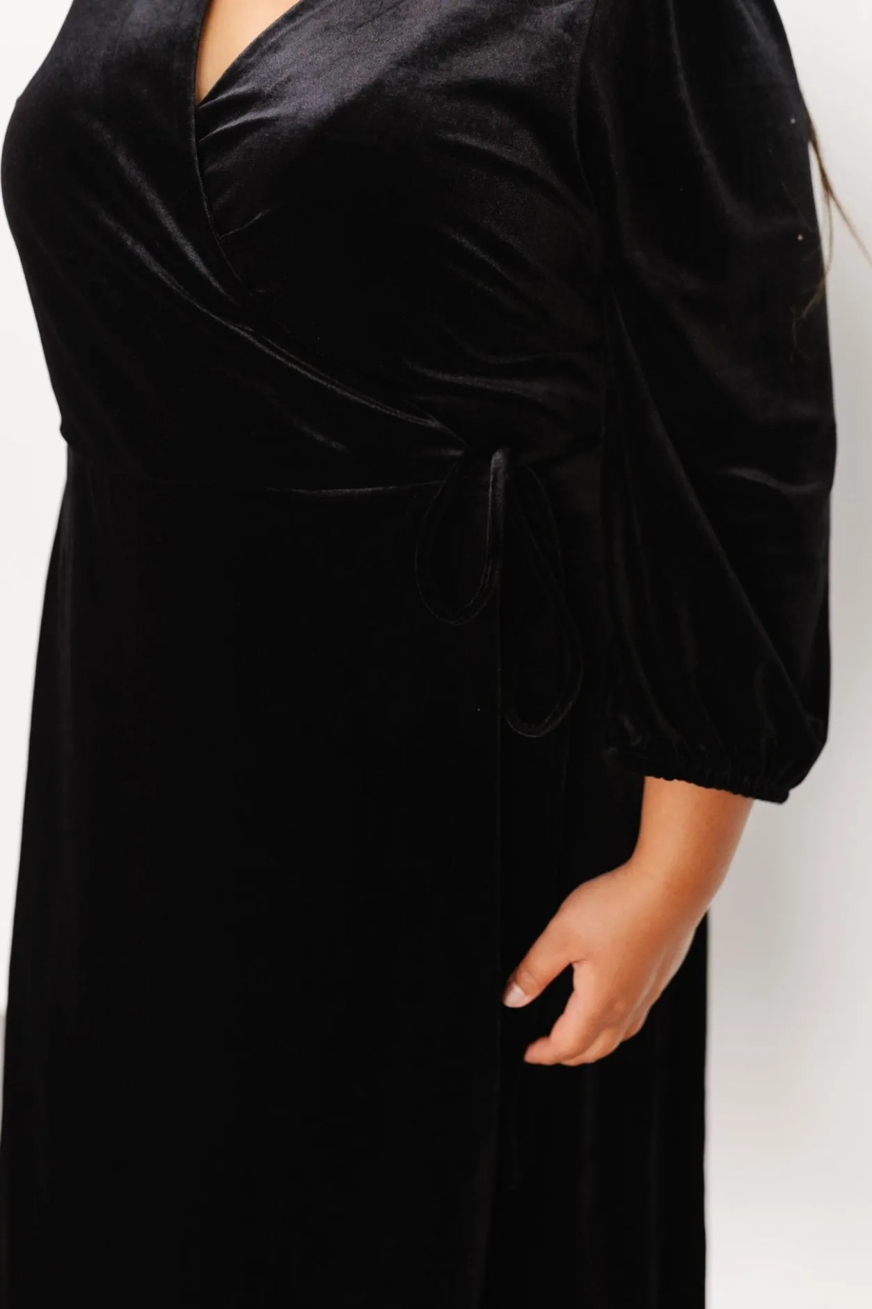 Online Baltic Born Beckinsale Velvet Wrap Dress | Black