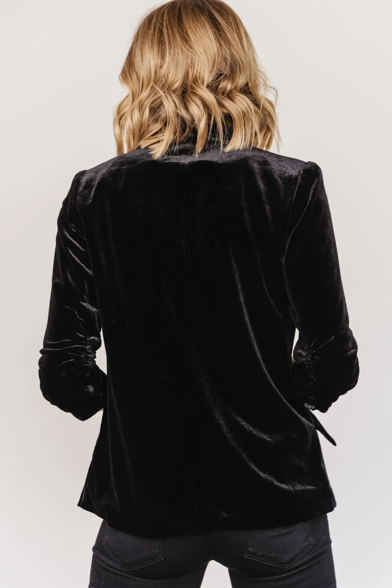 Hot Baltic Born Brinton Velvet Blazer | Black