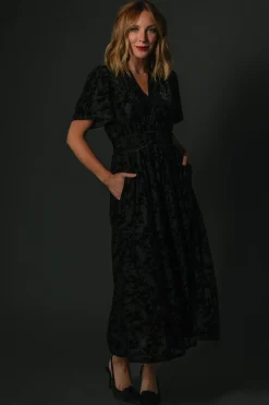 Discount Baltic Born Bronwyn Velvet Dress | Black