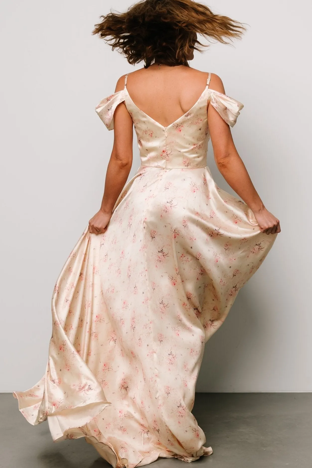 Discount Baltic Born Clairemont Gown | Pale Gold PaleGold