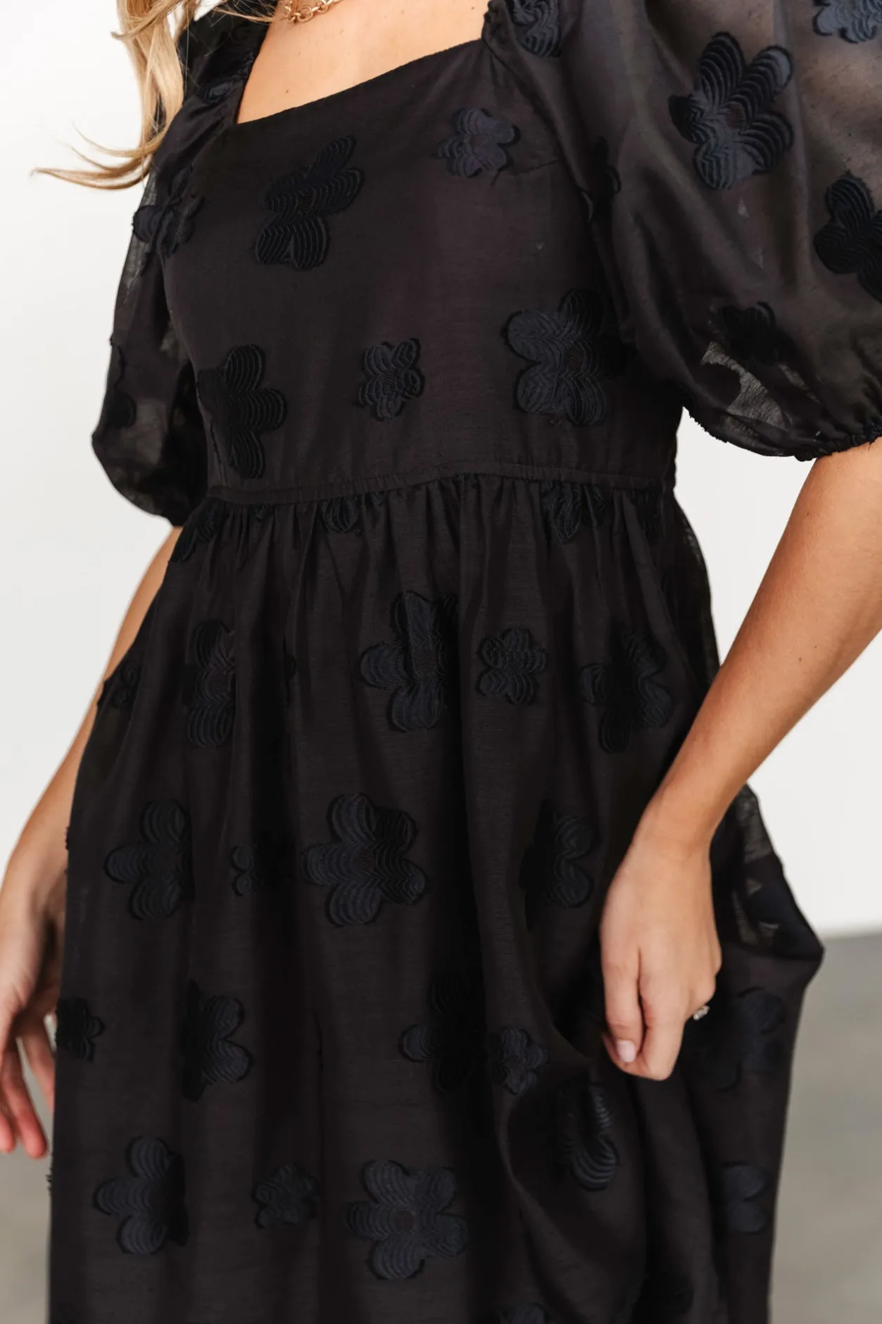 Hot Baltic Born Daisy Short Dress | Black