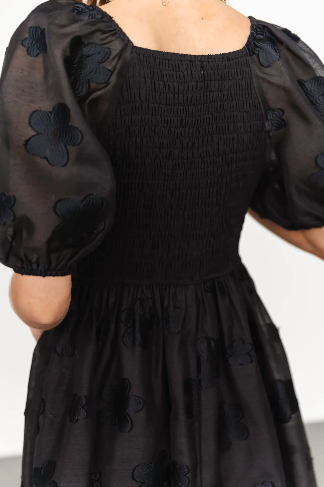 Hot Baltic Born Daisy Short Dress | Black