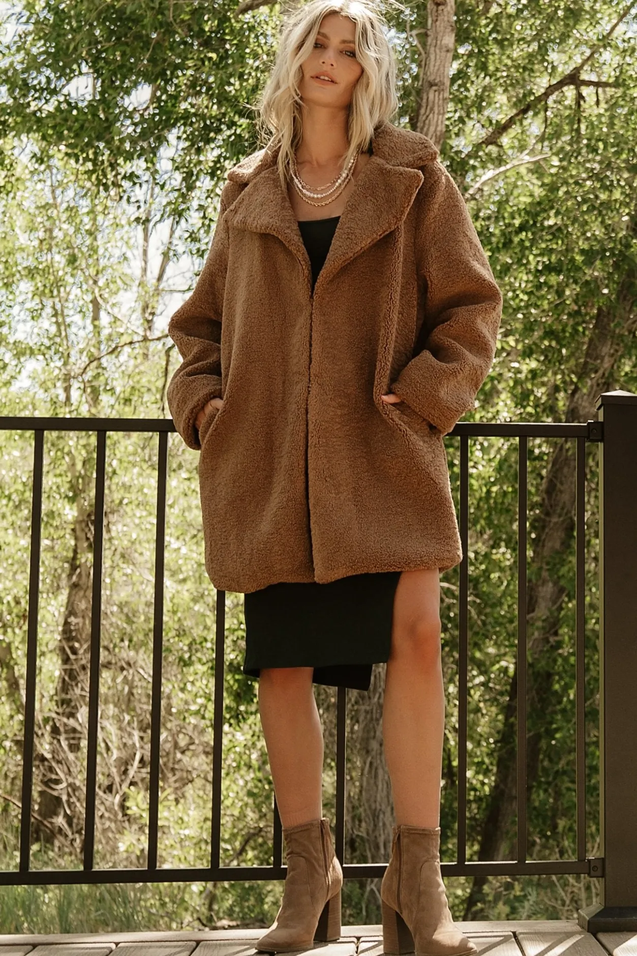 Clearance Baltic Born Damien Sherpa Coat | Dark Camel DarkCamel