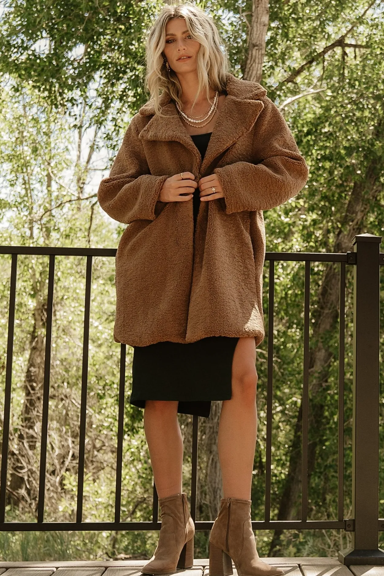 Clearance Baltic Born Damien Sherpa Coat | Dark Camel DarkCamel