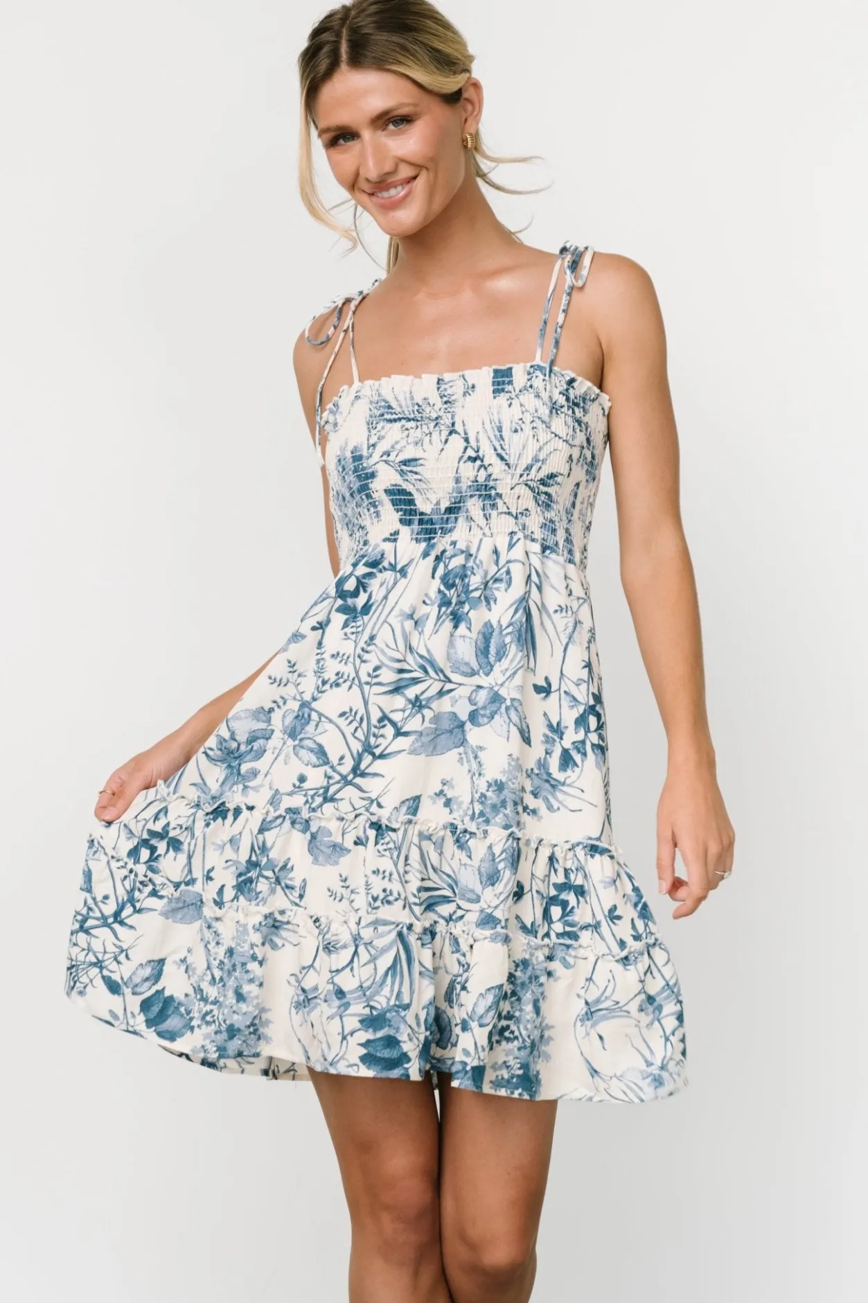 Hot Baltic Born Emelyn Short Dress | Cream + Blue Cream+Blue
