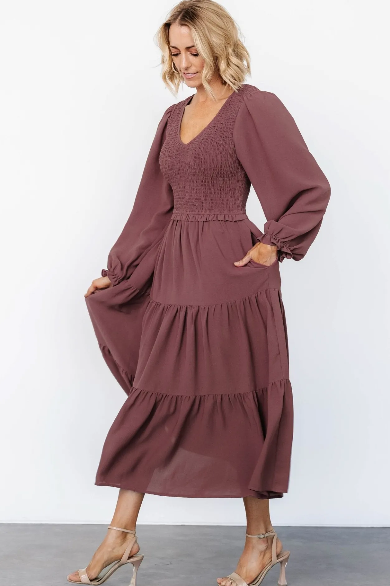 Discount Baltic Born Endsley Smocked Midi Dress | Mauve