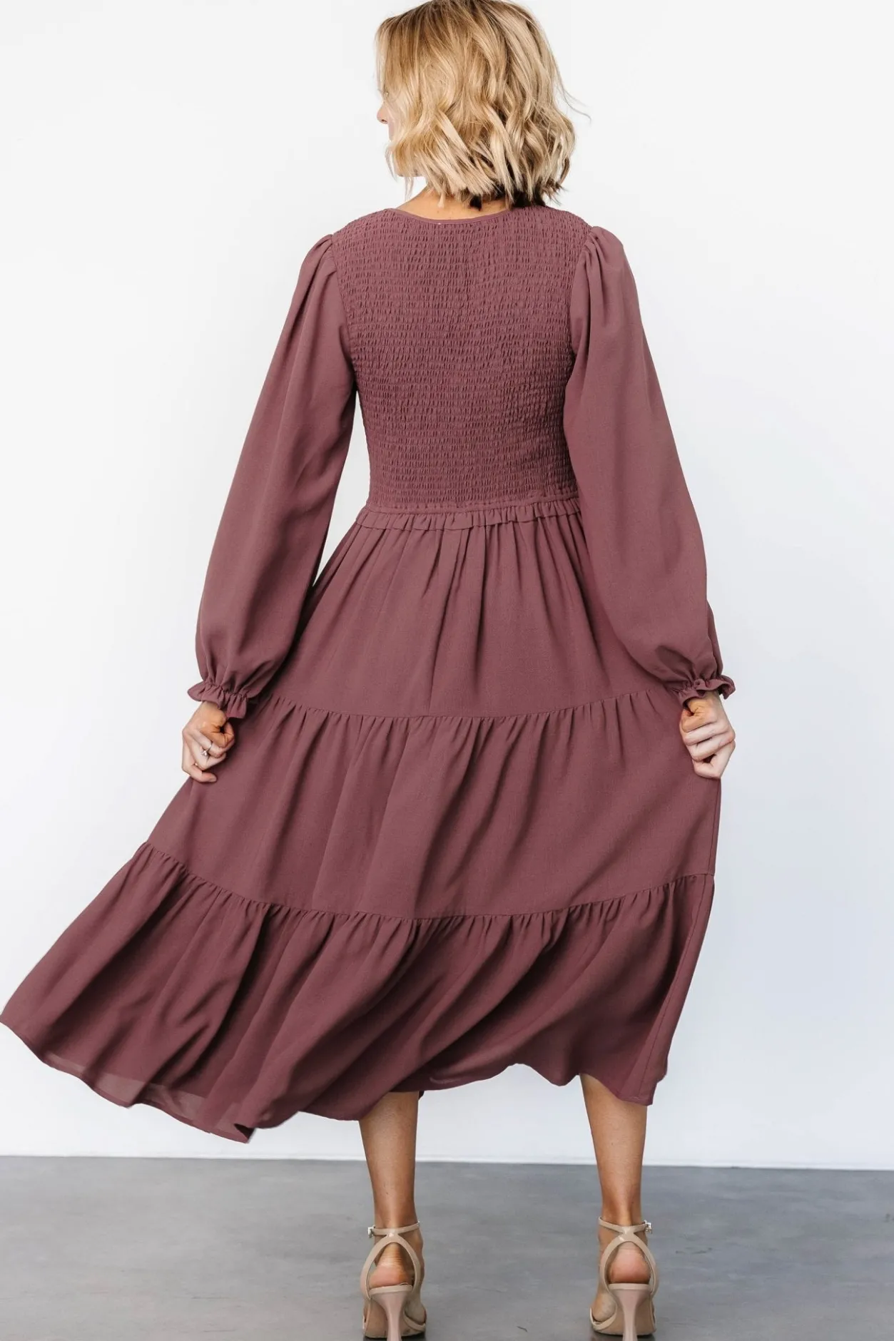 Discount Baltic Born Endsley Smocked Midi Dress | Mauve