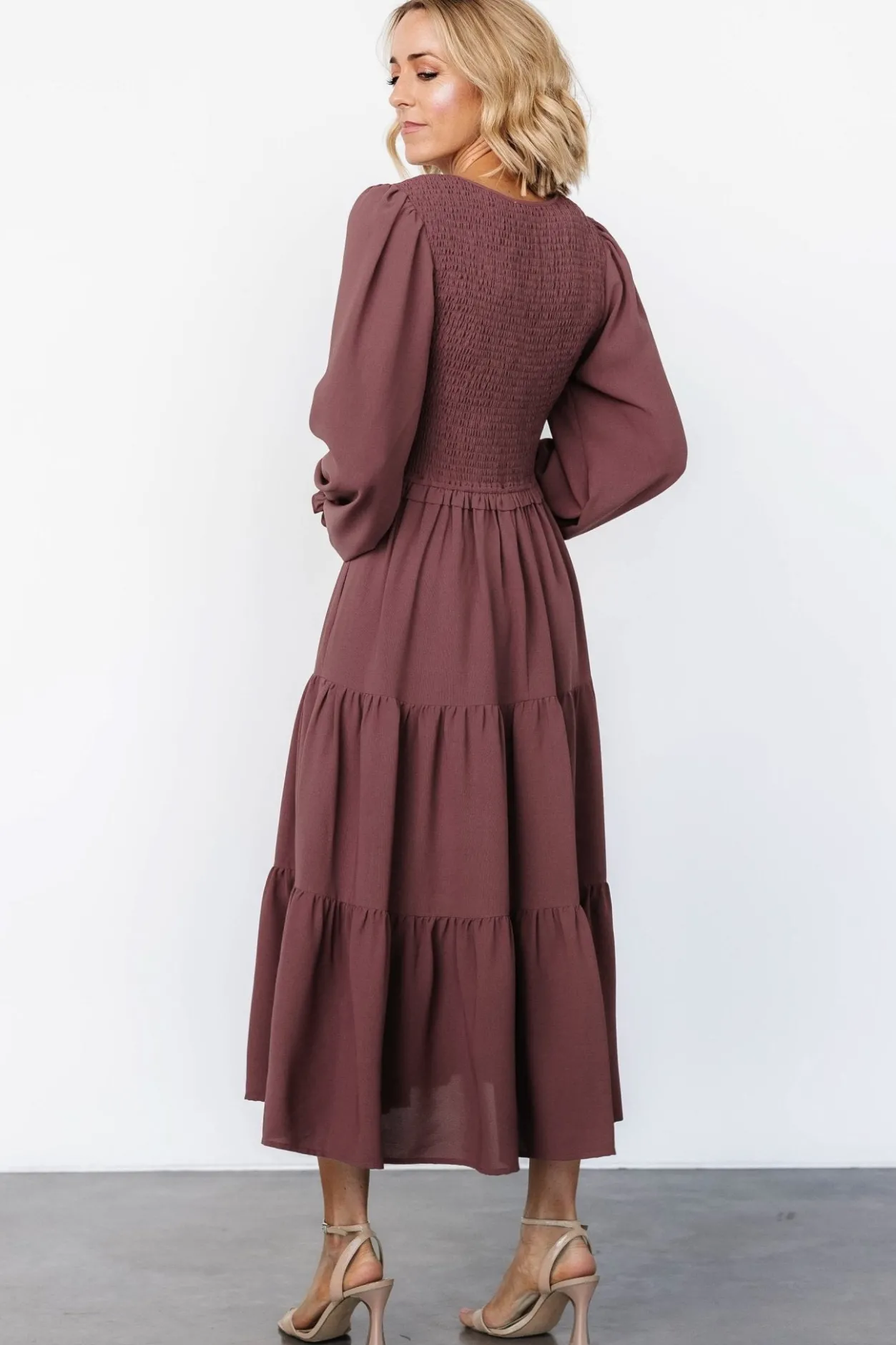 Discount Baltic Born Endsley Smocked Midi Dress | Mauve
