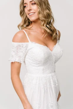 Discount Baltic Born Esperanza Tulle Embroidered Maxi Dress | Off White OffWhite