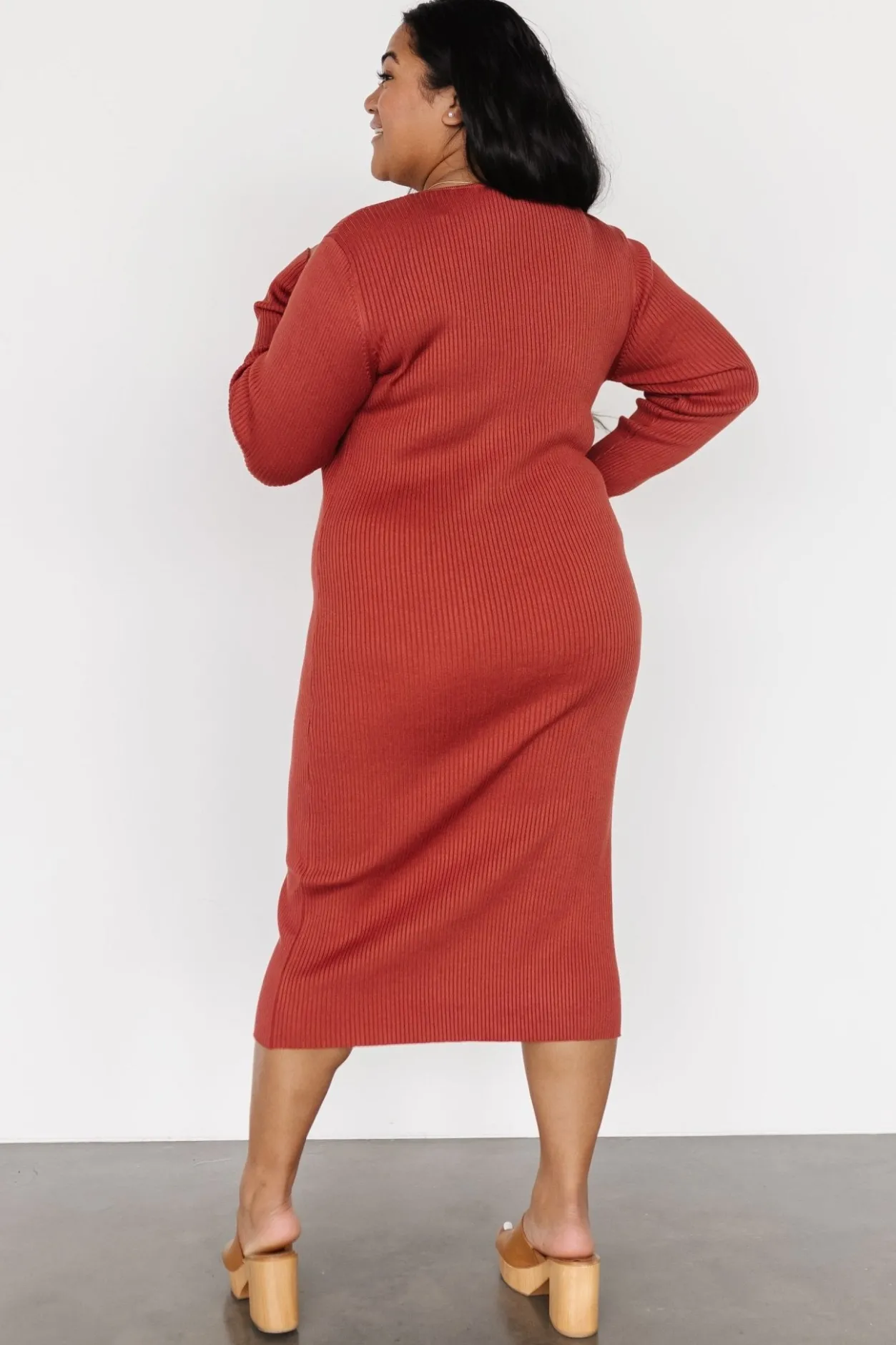 Hot Baltic Born Fairmount Ribbed Midi Dress | Clay
