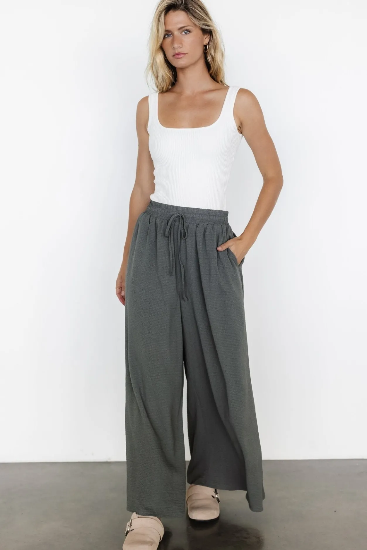 Hot Baltic Born Florence Textured Pants | Olive