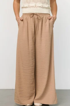 Hot Baltic Born Florence Textured Pants | Beige