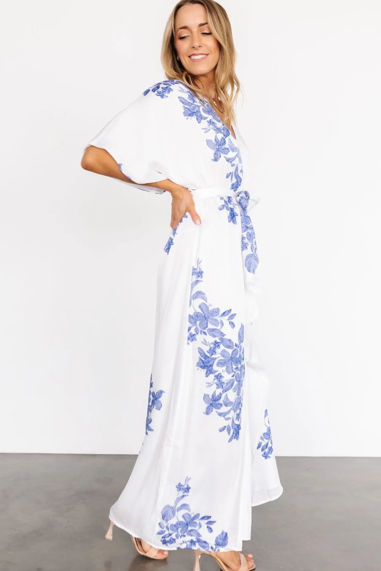 Fashion Baltic Born Florina Kimono Maxi Dress | White + Blue White+Blue