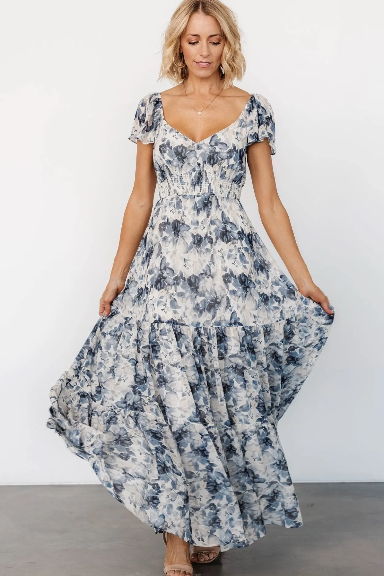 Outlet Baltic Born Genevive Maxi Dress | Cream + Blue Floral Cream+BlueFloral