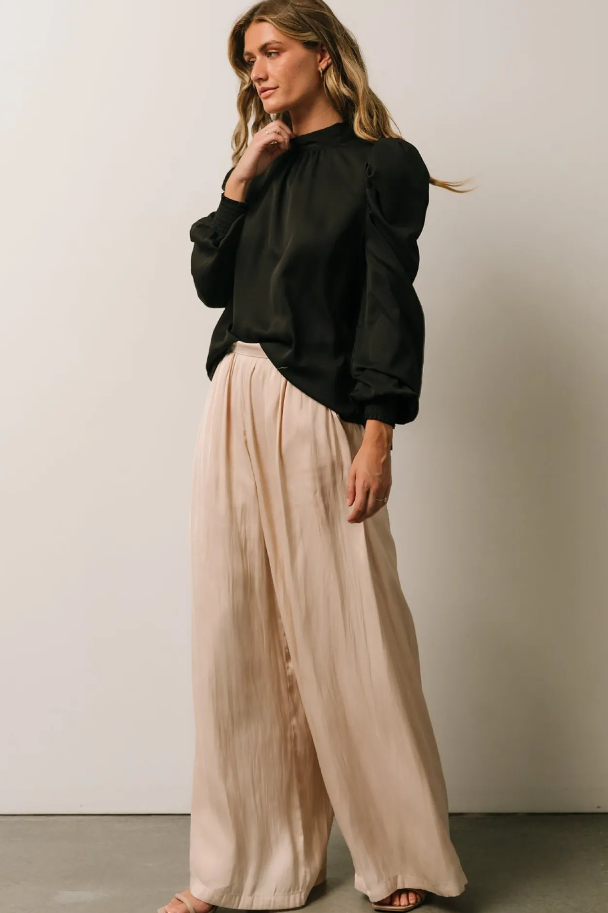 Discount Baltic Born Jayla Palazzo Satin Pant | Champagne