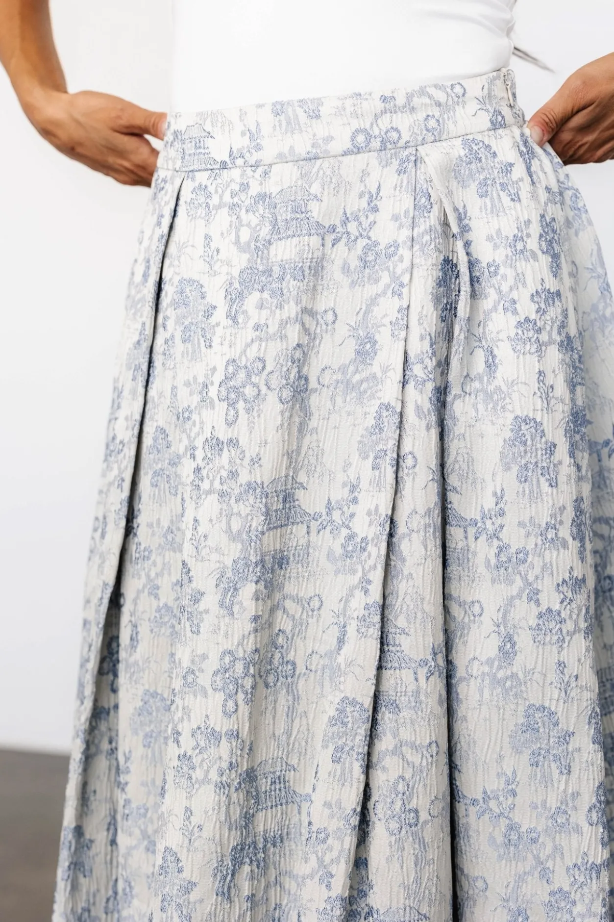 Outlet Baltic Born Jeanne Pleated Midi Skirt | Pearl + Light Blue Pearl+LightBlue