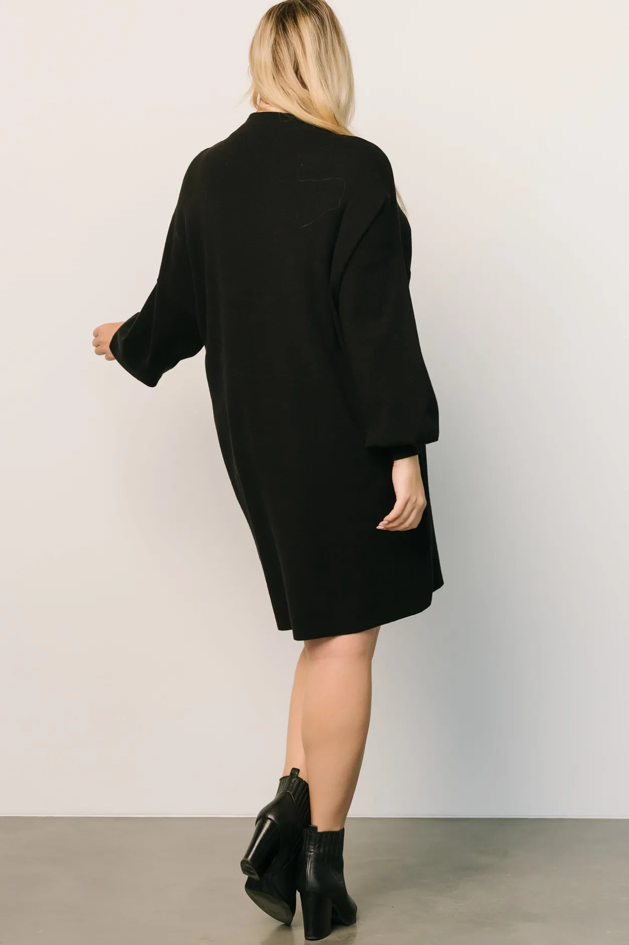 Hot Baltic Born Jennings Sweater Dress | Black