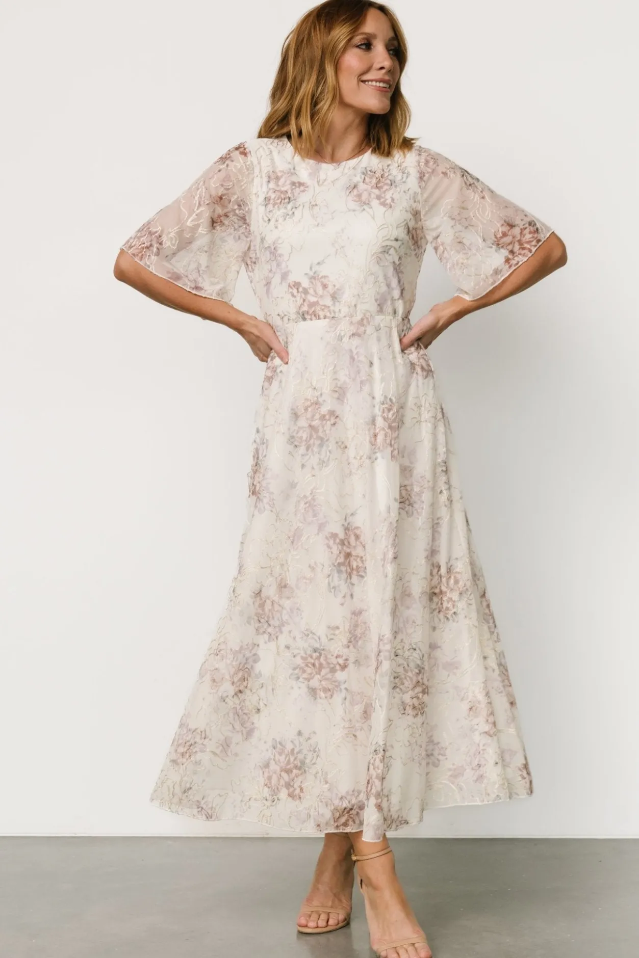 Hot Baltic Born Kathreen Midi Dress | Ivory Floral IvoryFloral