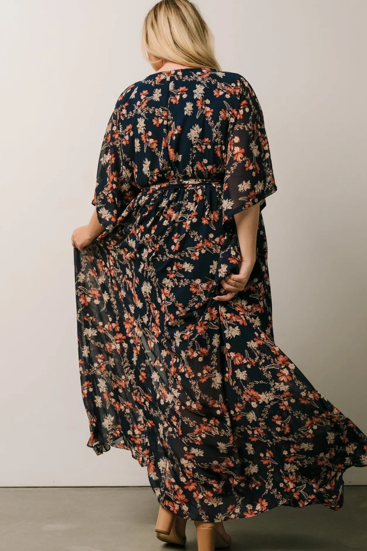 Discount Baltic Born Kia Kimono Maxi Dress | Dark Blue Floral DarkBlueFloral