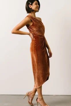 Hot Baltic Born Kourtney Velvet One Shoulder Midi Dress | Spice