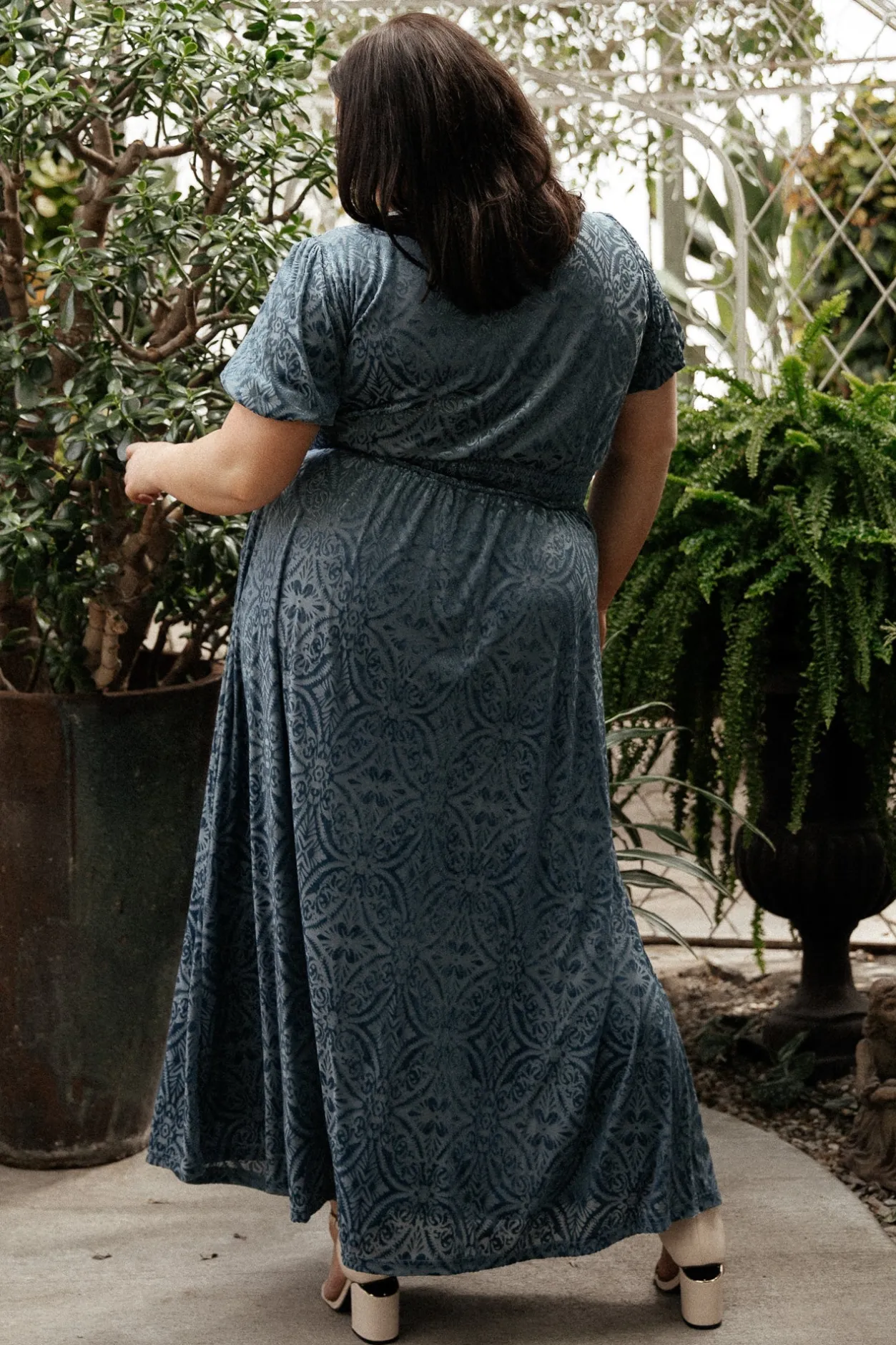 Discount Baltic Born Leslie Velvet Maxi Dress | Blue
