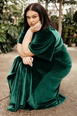 Discount Baltic Born Meghan Velvet Wrap Maxi Dress | Emerald