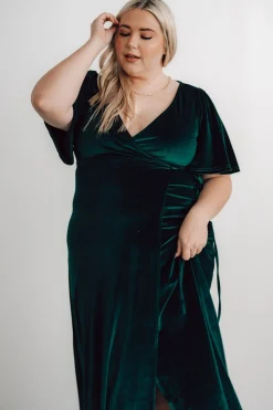 Discount Baltic Born Meghan Velvet Wrap Maxi Dress | Emerald