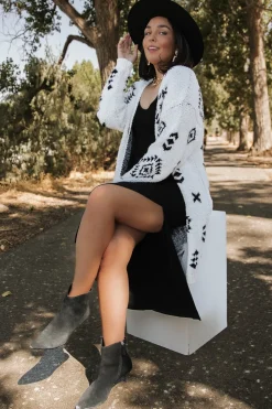 Outlet Baltic Born Missoula Oversized Cardigan | Off White + Black OffWhite+Black