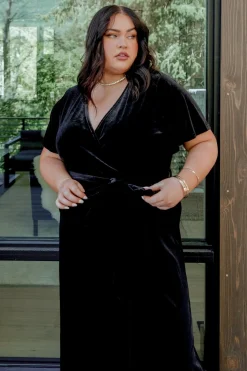 Online Baltic Born Nadine Velvet Midi Dress | Black