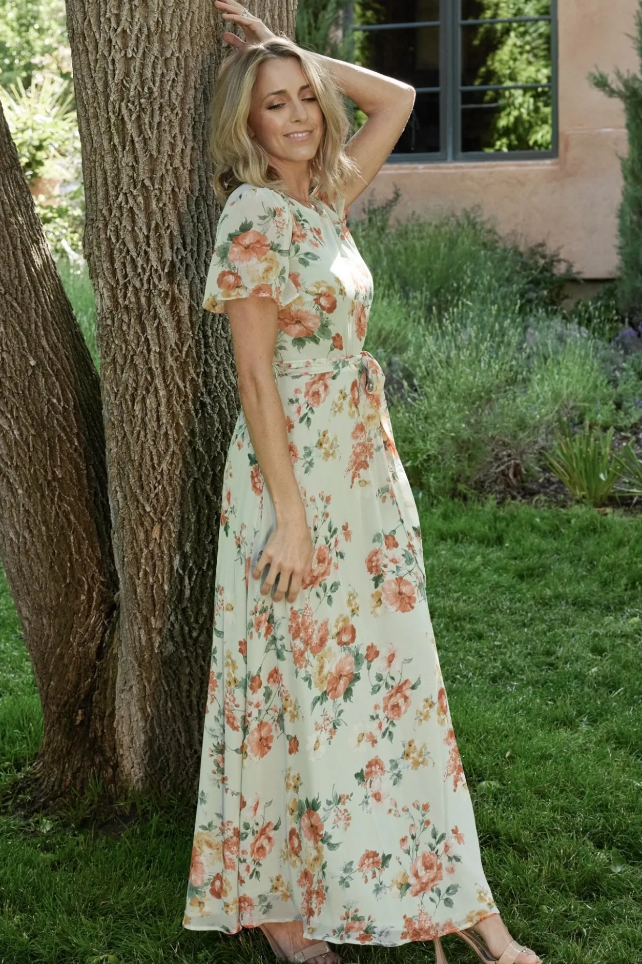 Hot Baltic Born Naomi Short Sleeve Maxi Dress | Sage Floral SageFloral