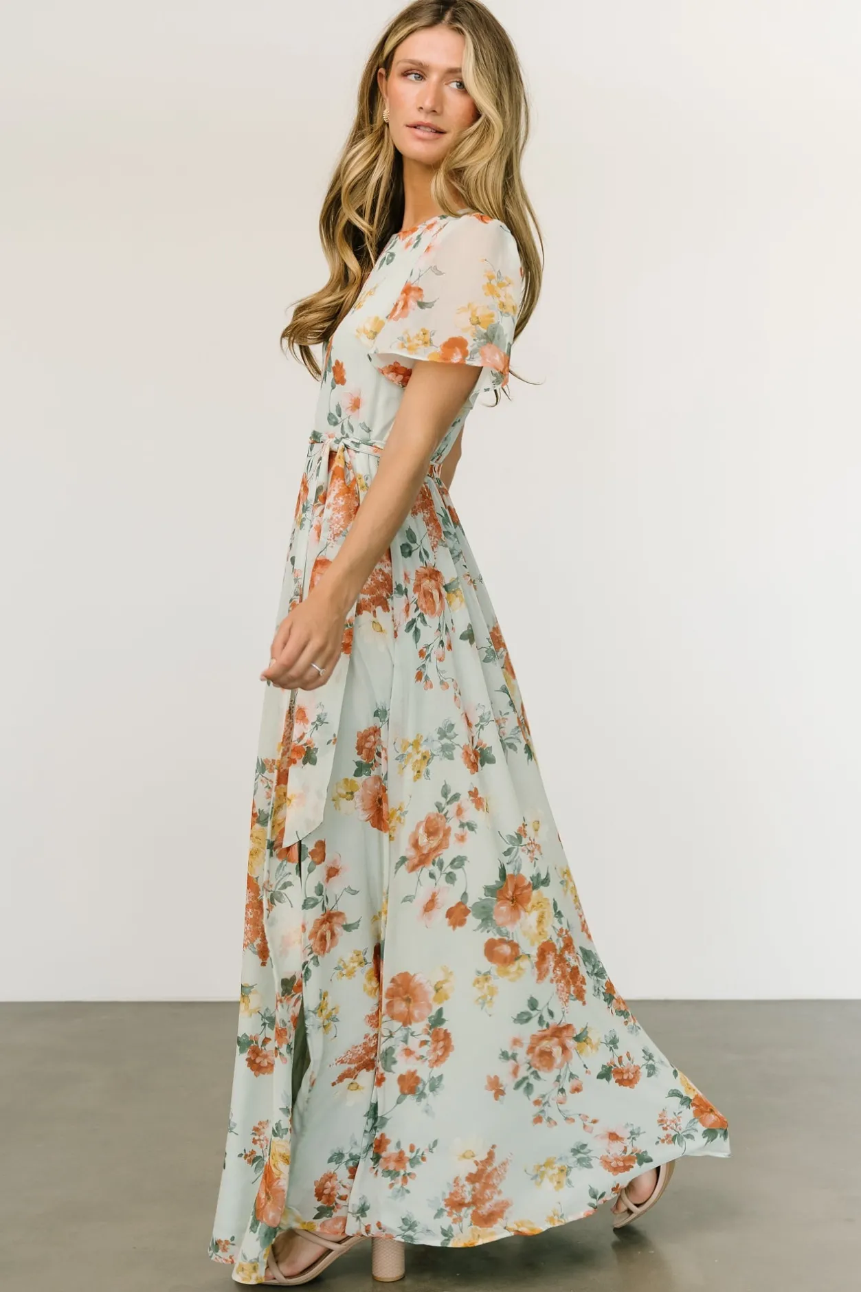 Hot Baltic Born Naomi Short Sleeve Maxi Dress | Sage Floral SageFloral