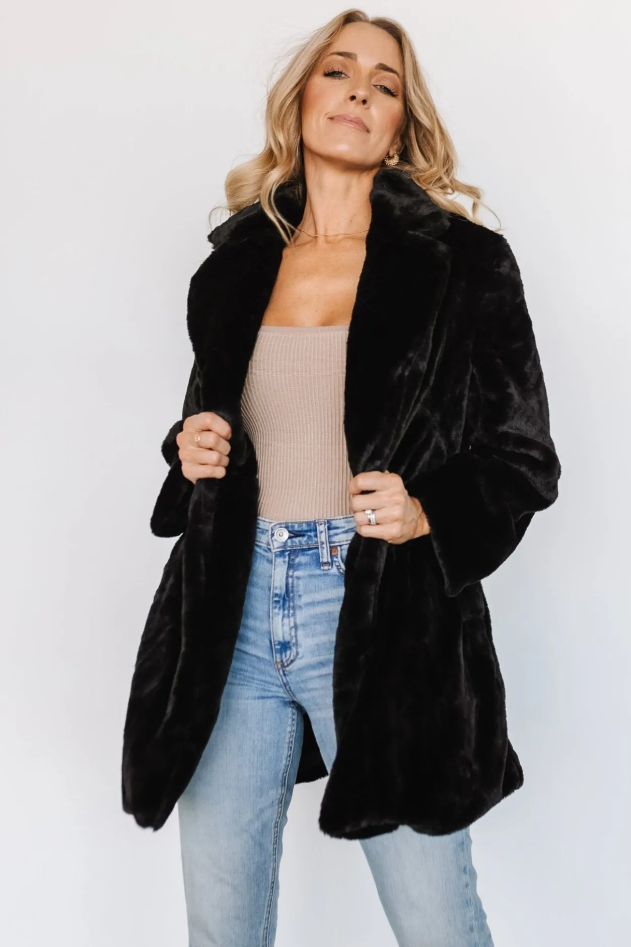 Discount Baltic Born Narla Faux Fur Coat | Black