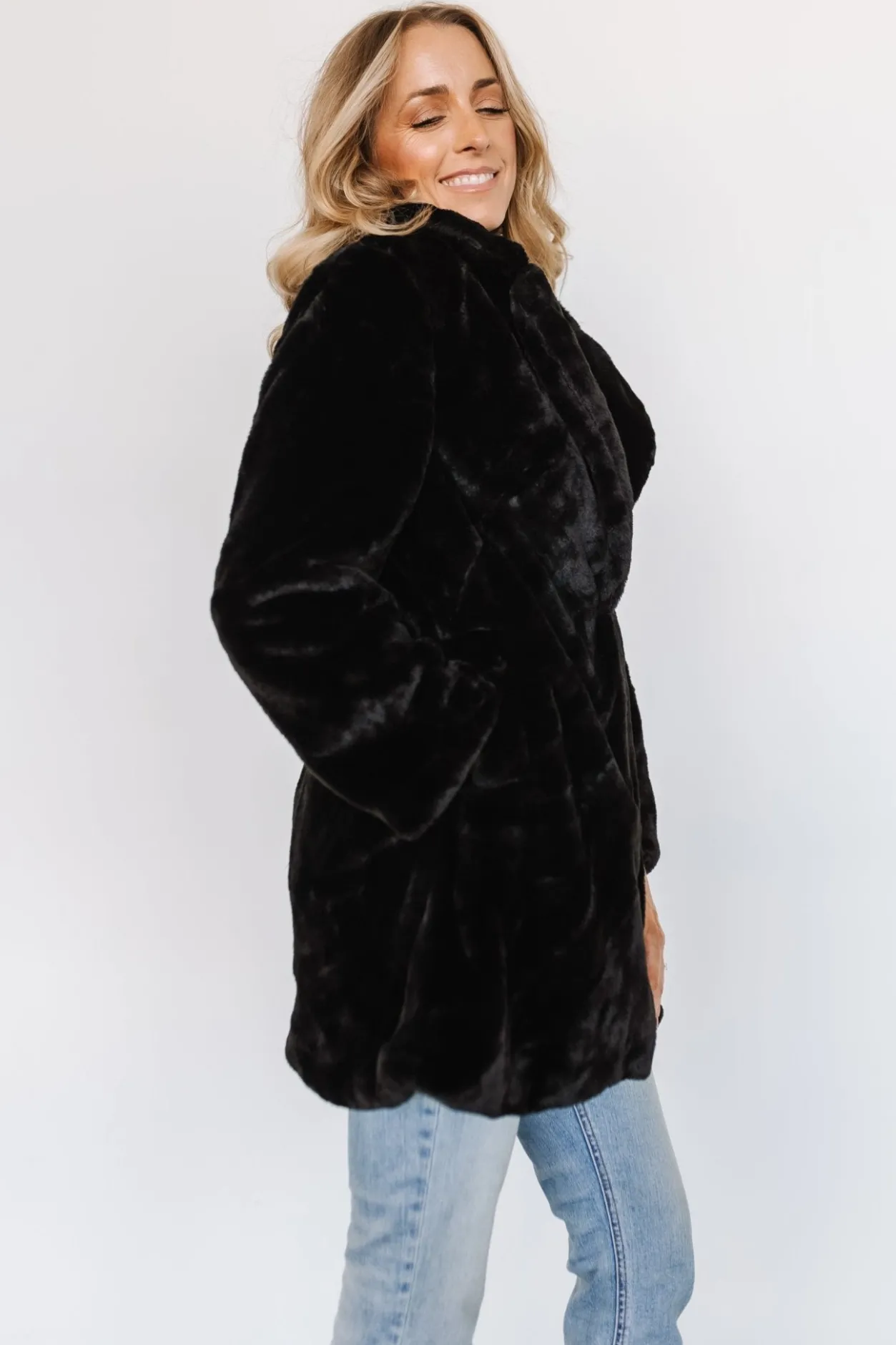 Discount Baltic Born Narla Faux Fur Coat | Black