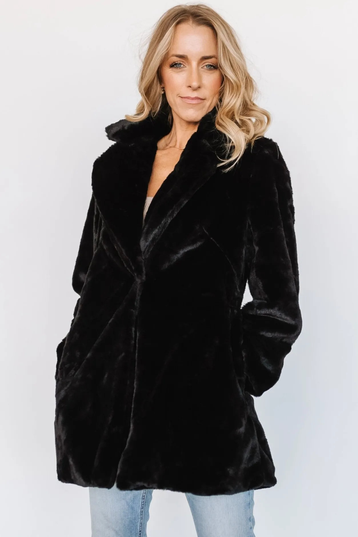 Discount Baltic Born Narla Faux Fur Coat | Black