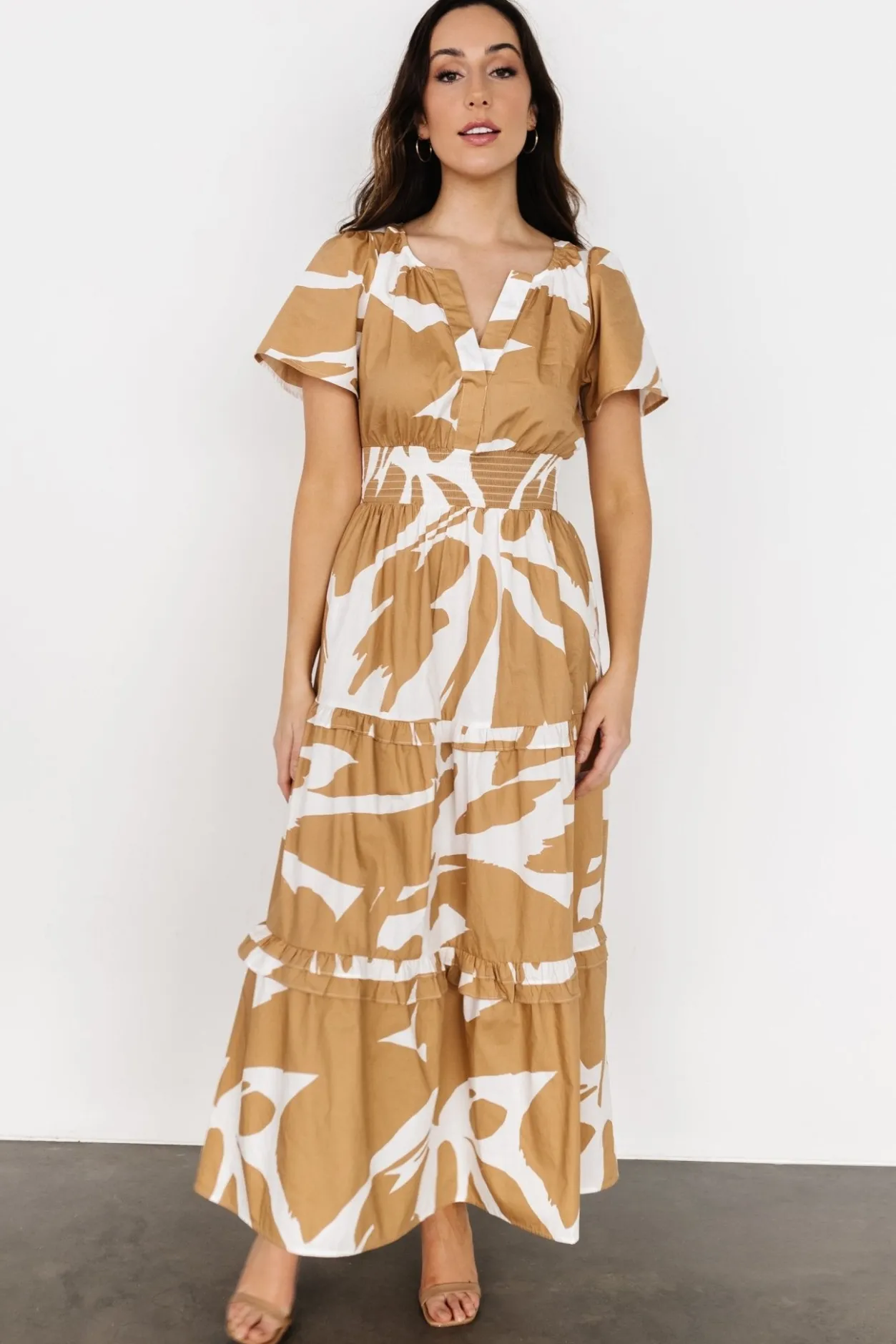 Fashion Baltic Born Palmer Tiered Maxi Dress | Camel + White Camel+White