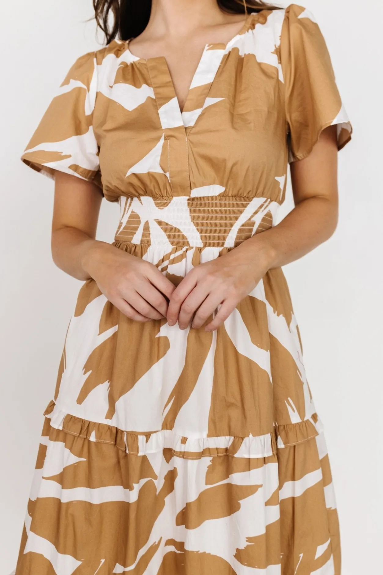 Fashion Baltic Born Palmer Tiered Maxi Dress | Camel + White Camel+White