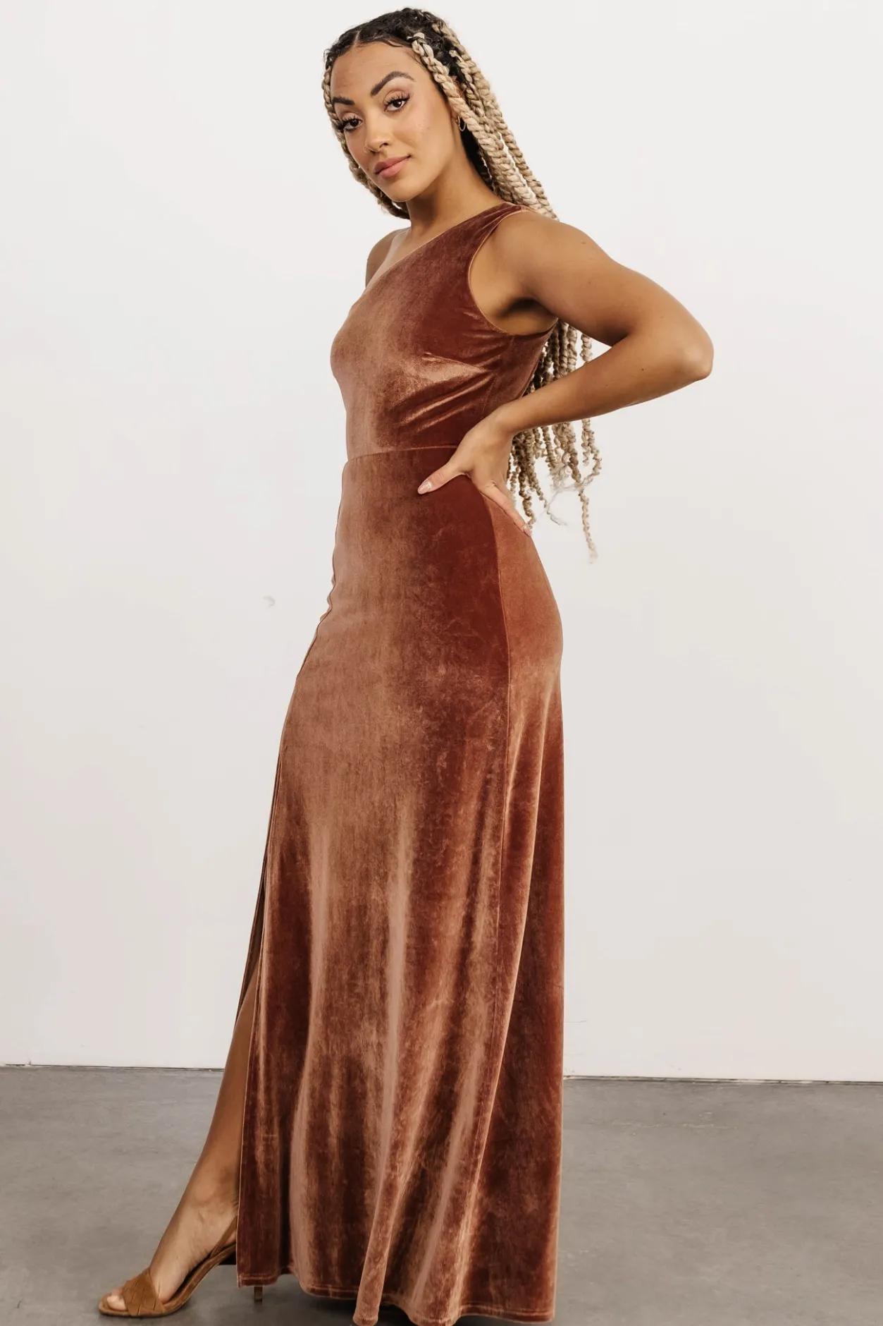 Outlet Baltic Born Tatiana Velvet One Shoulder Maxi Dress | Bronze