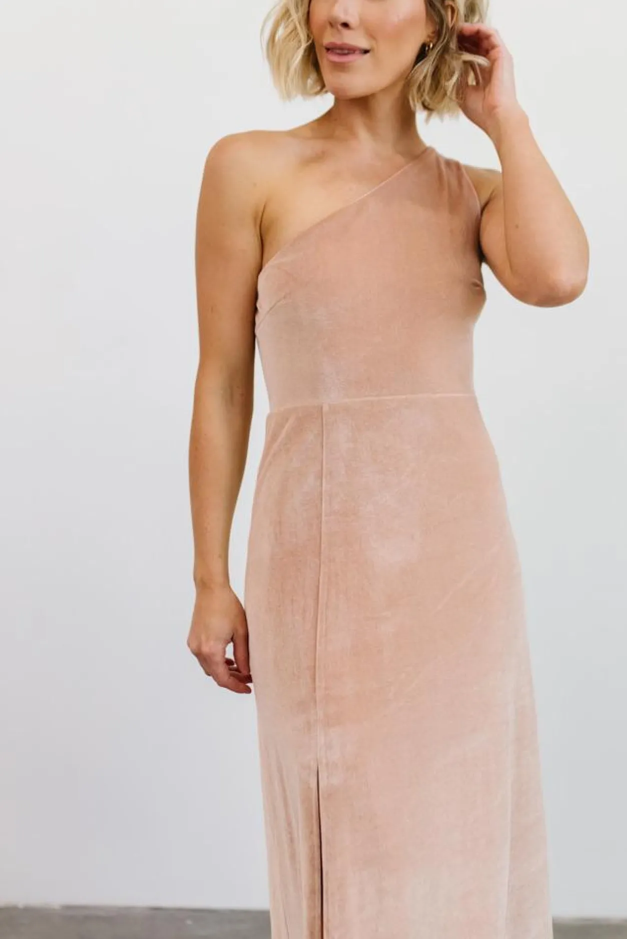 Outlet Baltic Born Tatiana Velvet One Shoulder Maxi Dress | Champagne