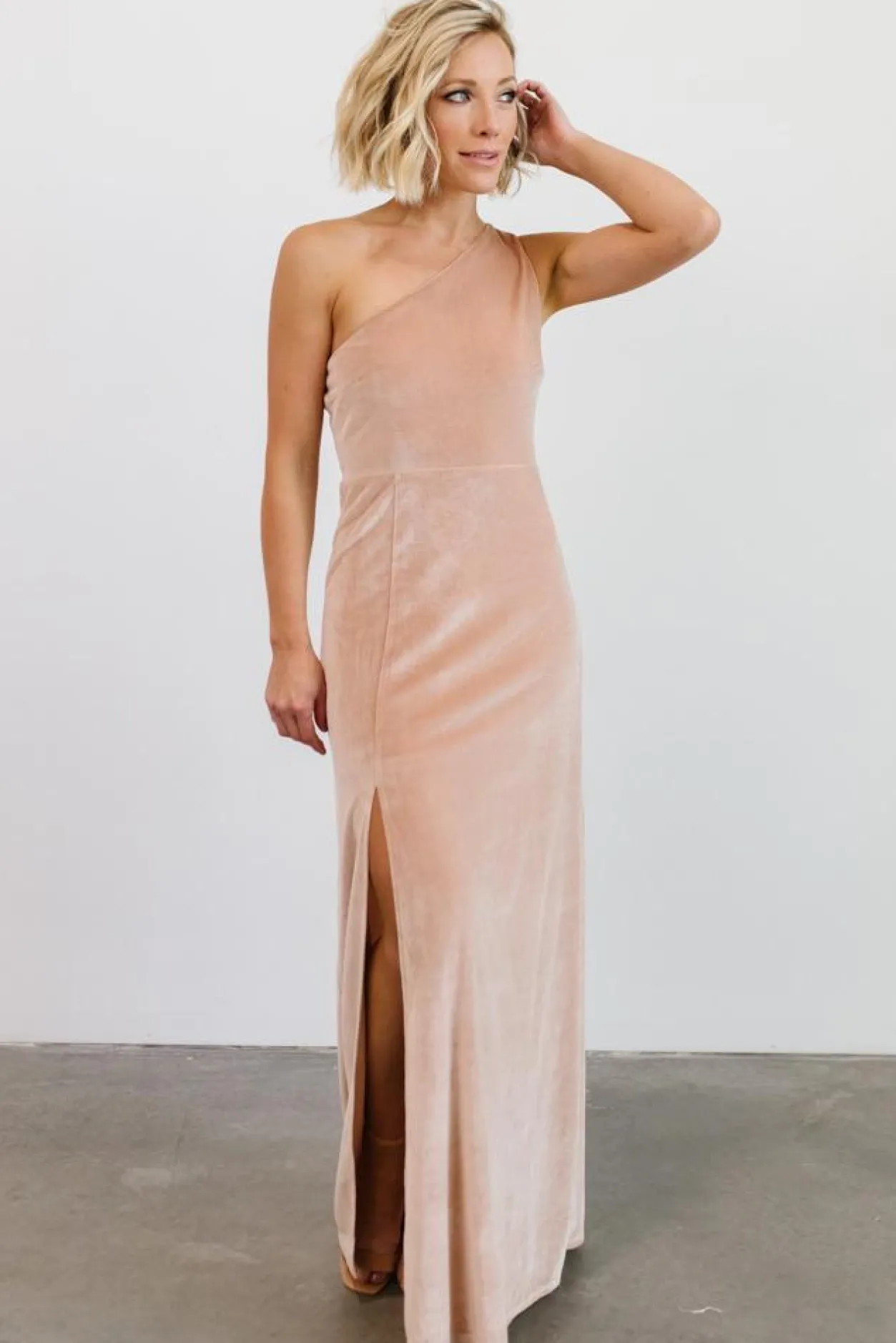 Outlet Baltic Born Tatiana Velvet One Shoulder Maxi Dress | Champagne