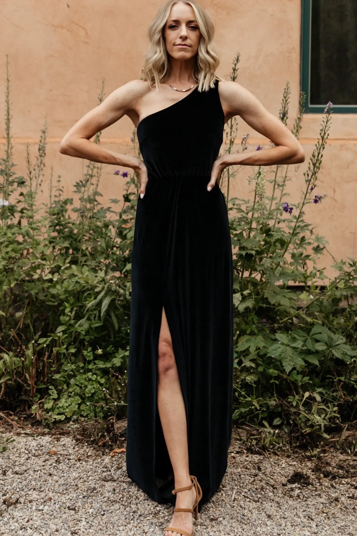 Hot Baltic Born Tatiana Velvet One Shoulder Maxi Dress | Black
