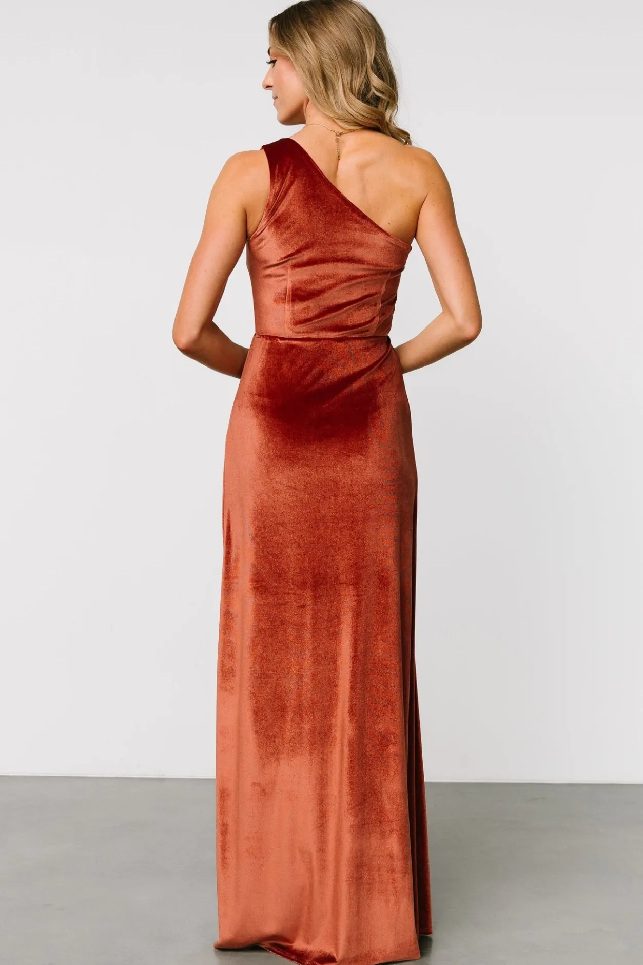 Outlet Baltic Born Tatiana Velvet One Shoulder Maxi Dress | Cinnamon